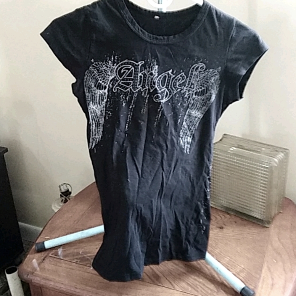 Black angel wing tee